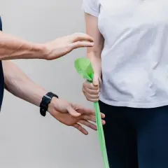 Fizjoterapeuta jakie studia – kluczowe informacje o wymaganiach edukacyjnych