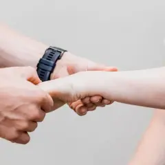 Czym zajmuje się fizjoterapia i jak może poprawić Twoje życie?
