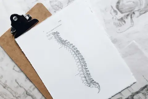 Czy potrzebne skierowanie do fizjoterapeuty? Sprawdź, co musisz wiedzieć