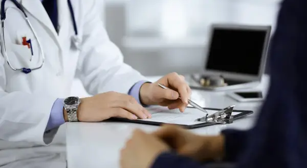Jak długo czeka się na NFZ? Przerażające czasy oczekiwania na leczenie