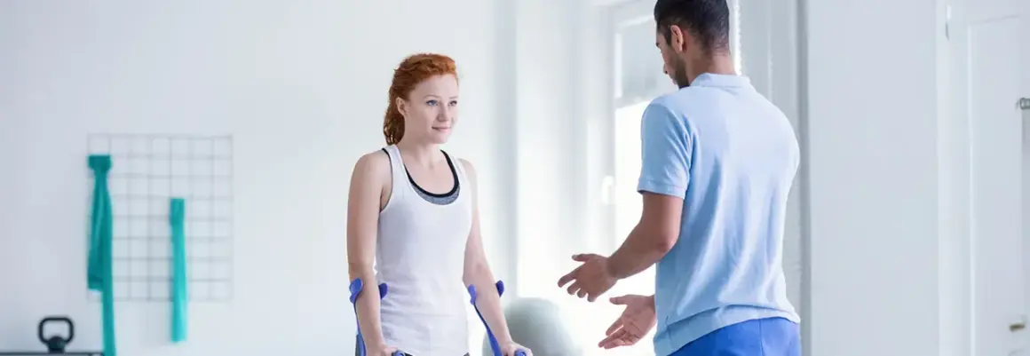 Fizjoterapia ambulatoryjna - co to znaczy i jakie ma korzyści?